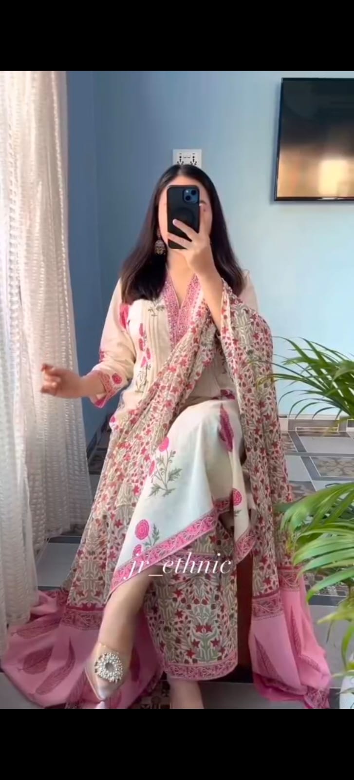 Super Hit Kurti with pant & dupatta
