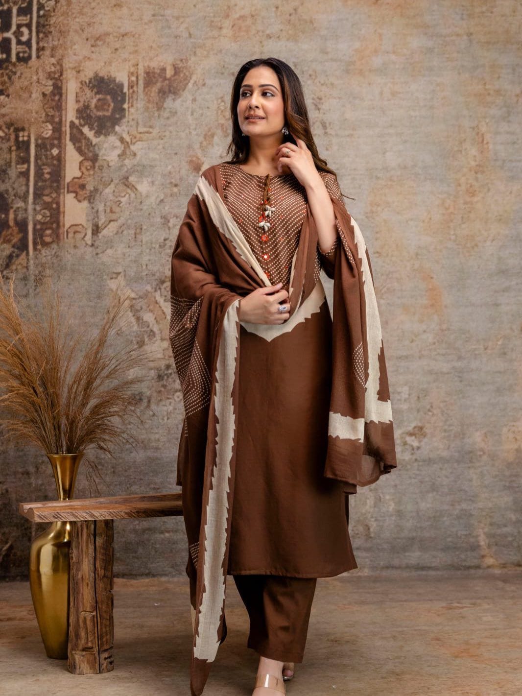 Bandhani Discharge Printed suit set with cotton Dupatta pant set